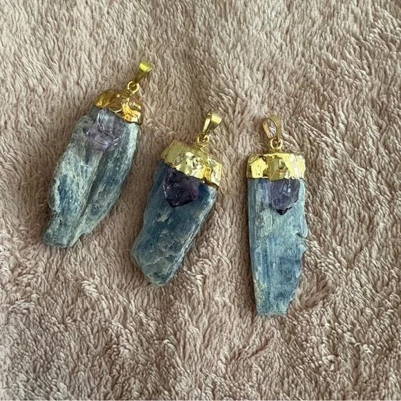 Blue Moon Aura- 1 Handmade Pendant - Picture 1 of 4